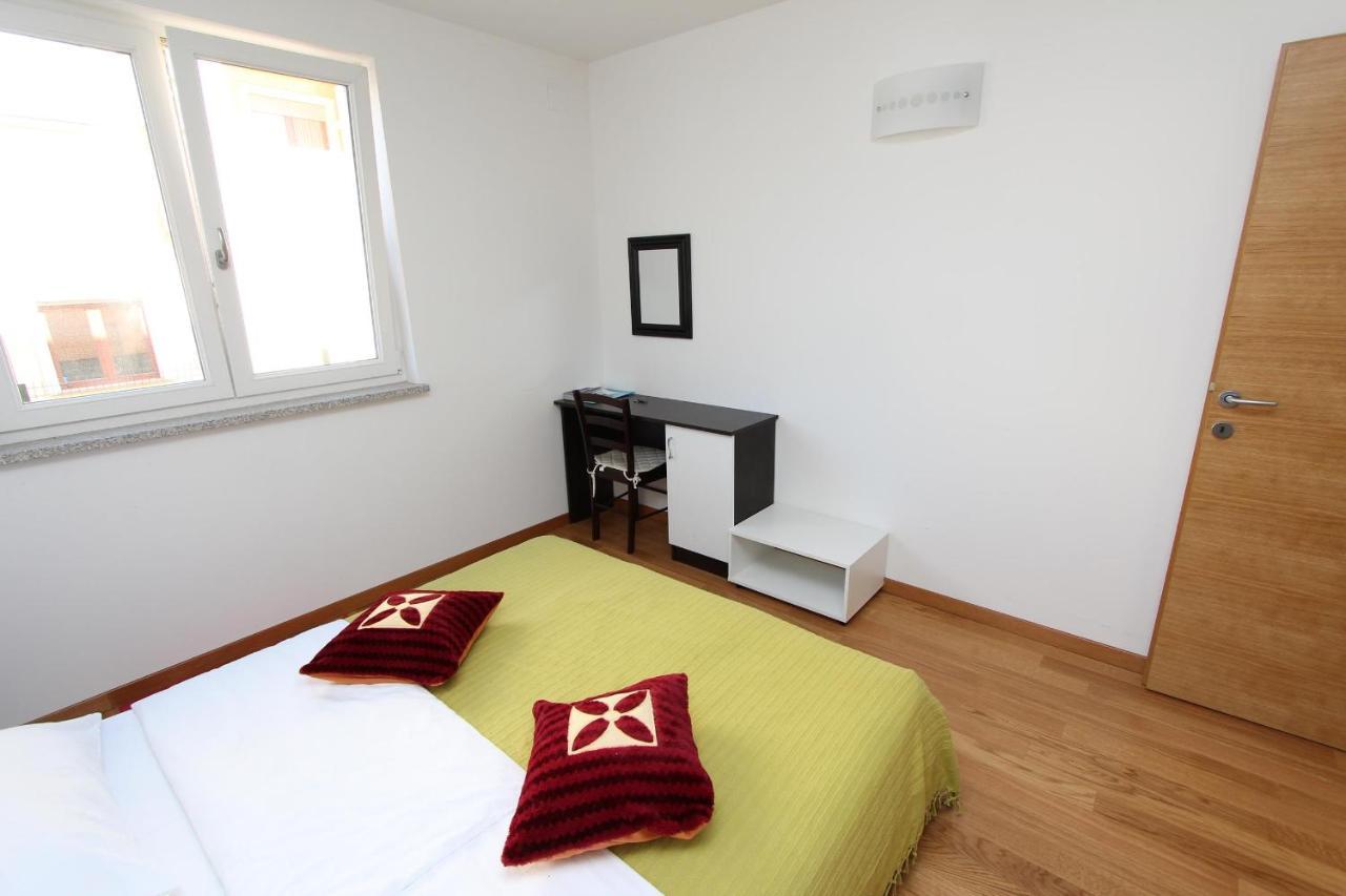Apartments Hanna โรวีน ภายนอก รูปภาพ