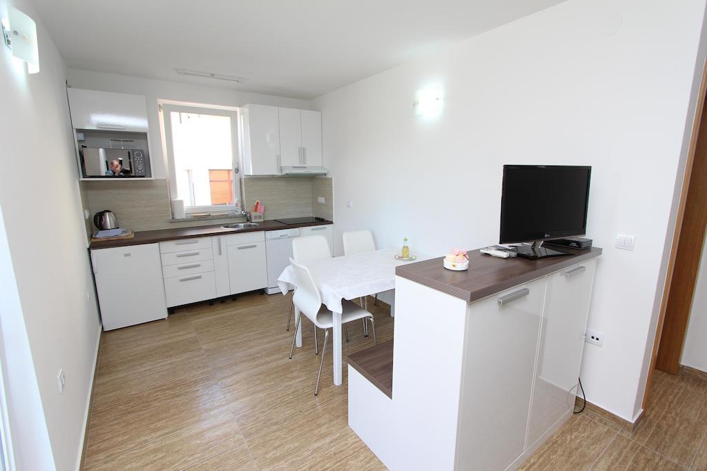 Apartments Hanna โรวีน ห้อง รูปภาพ