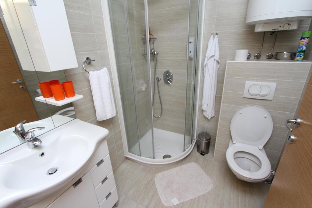 Apartments Hanna โรวีน ภายนอก รูปภาพ