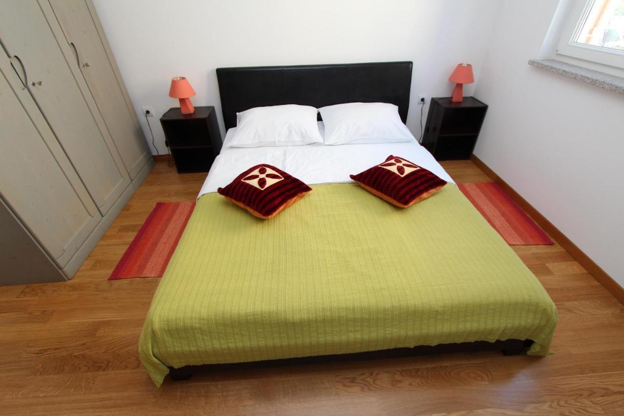 Apartments Hanna โรวีน ห้อง รูปภาพ